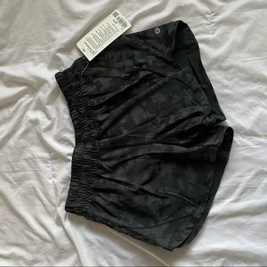 NWT - Track That short in Camo - Size 10